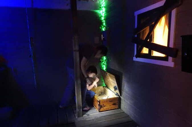 Dead End Escape Room - The 90-minute flow: briefing, the 60-minute mission, and your wrap-up