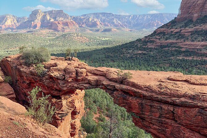 Devil's Bridge Ride-N-Hike 2.5 Hour - Meeting Point at 2740 W State Rte 89A: Plan for Timing and Parking