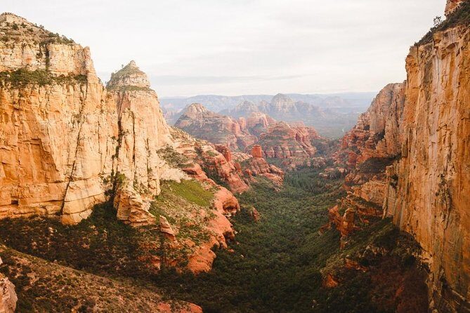 Sedona Helicopter Tour: Desert Thunder Tour - Who should book this, and who might rethink it