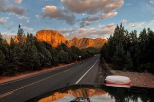 Sedona Highlights Scenic Jeep Tours - The north-side viewpoint into the Verde Valley canyons