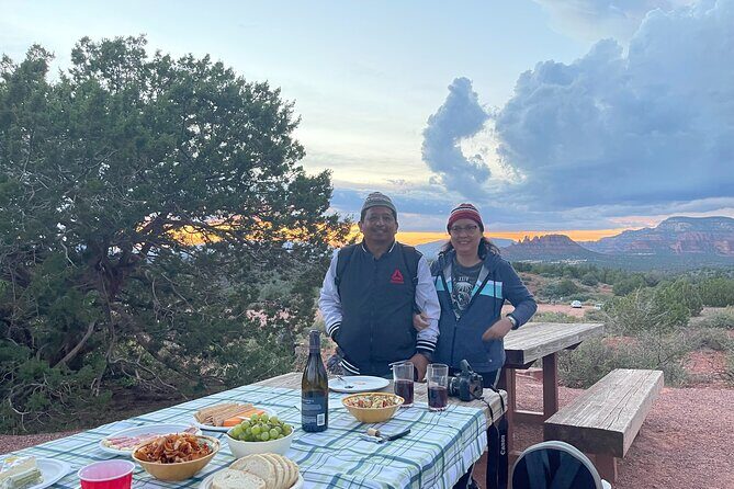 Sunset Sedona Sacred Places -gourmet picnic dinner and stargazing - Why this Sedona sunset tour feels like more than a checklist