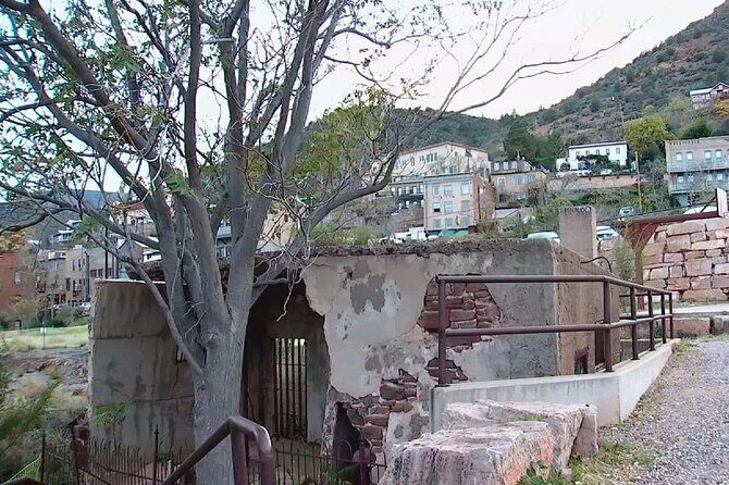 Wild Wild West Tour of Jerome - Douglas Mansion Museum: Where Mining Meets Mansions and Gambling